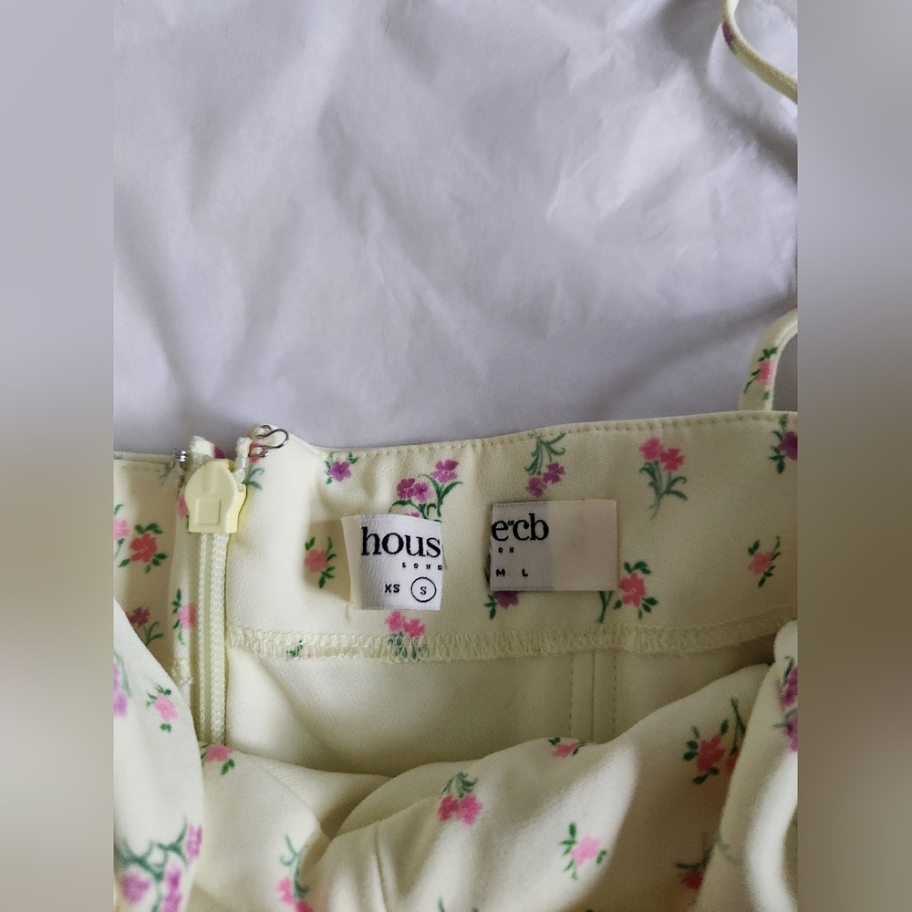 Lemon Floral 'Carina' House of CB- Small - Picture 12 of 14